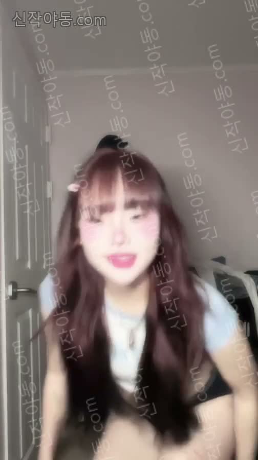 진짜 개꼴리게 생긴 존예년 라방 썸네일